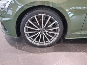 Audi A5 Sportback 40 TFSI thumbnail
