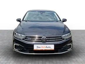 VW Noul Passat GTE - Plug In Hybrid 1.4TSI thumbnail
