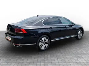 VW Noul Passat GTE - Plug In Hybrid 1.4TSI thumbnail