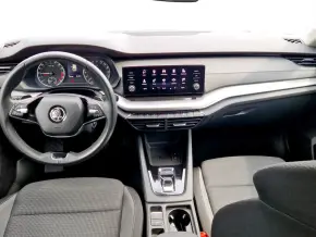 Škoda OCTAVIA COMBI AMBITION 2.0 TDI DSG thumbnail