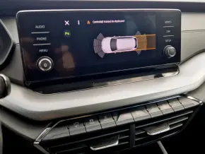Škoda OCTAVIA COMBI AMBITION 2.0 TDI DSG thumbnail