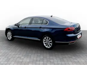VW Passat Highline 2.0 TDI DSG thumbnail