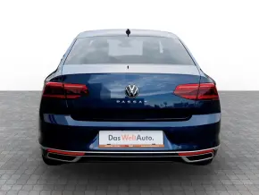 VW Passat Highline 2.0 TDI DSG thumbnail