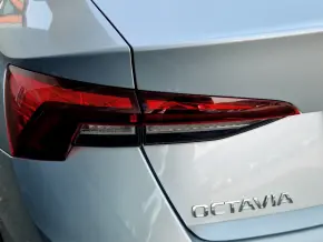Škoda OCTAVIA AMBITION 1.5 TSI thumbnail