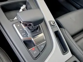 Audi A4 Avant 30 TDI thumbnail