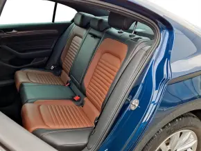 VW Passat Highline 2.0 TDI DSG thumbnail