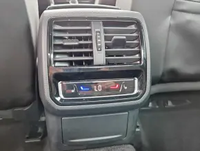 VW Passat Highline 2.0 TDI DSG thumbnail