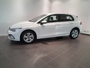 VW Golf Life 2.0 TDI thumbnail