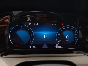VW Golf Life 2.0 TDI thumbnail