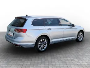 VW Passat Var.Highline 2.0 TDI thumbnail