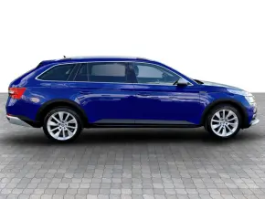 Škoda SUPERB Combi 4x4 SCOUT TDI DSG thumbnail
