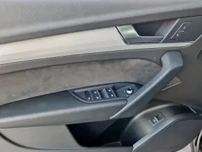 Audi Q5 S line 40 TDI quattro thumbnail