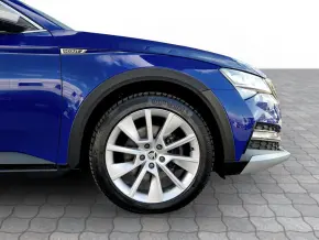 Škoda SUPERB Combi 4x4 SCOUT TDI DSG thumbnail