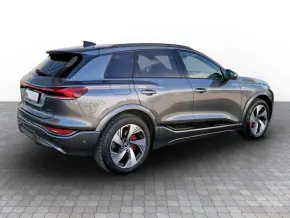 Q6 e-tron quattro thumbnail