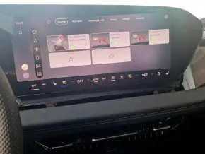 Q6 e-tron quattro thumbnail