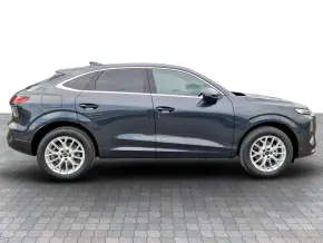 Q3 Sportback 35 TFSI thumbnail