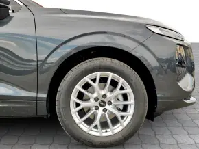 Q3 Sportback 35 TFSI thumbnail