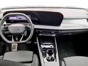 Q3 Sportback 35 TFSI thumbnail
