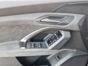 Q5 Sportback 50 e-hybrid quattro 220kW thumbnail