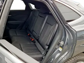 Q3 Sportback 35 TFSI thumbnail