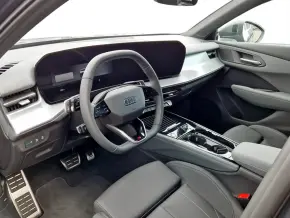 Q3 Sportback 35 TFSI thumbnail