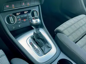 Q3 Sport 2.0 TDI quattro thumbnail