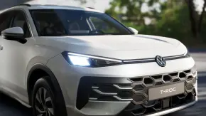Noul T-Roc Life 1.5 eTSI DSG thumbnail