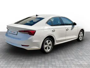 Škoda Octavia Ambition 2.0 TDI Small Fleet thumbnail