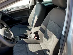 VW Golf Var.Trendline1.0 TSI DSG thumbnail