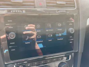 VW Golf Var.Trendline1.0 TSI DSG thumbnail