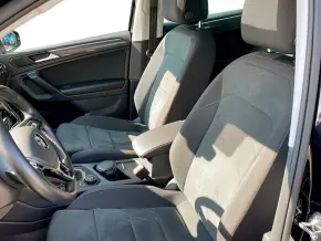 VW Tiguan Highline 2,0 TDI DSG 4Mot thumbnail