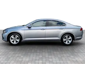 VW Passat Highline1.5 TSI ACT DSG thumbnail