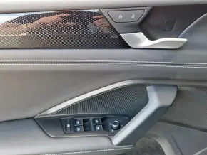 VW Tiguan Friends eTSI DSG thumbnail