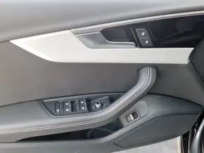 Audi A4 S Line 35 TFSI thumbnail