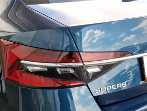 Škoda Superb L&K 2.0 TSI DSG thumbnail
