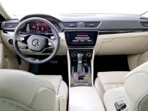 Škoda Superb L&K 2.0 TSI DSG thumbnail