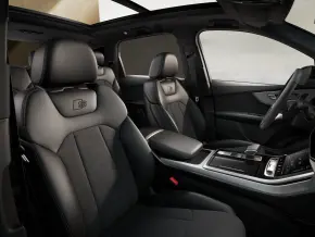 Q7 PI S line 50 TDI quattro thumbnail