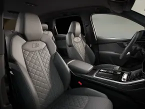 Q7 S line 55 TFSI e quattro 290kW thumbnail