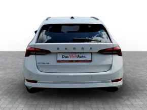 Škoda OCTAVIA COMBI AMBITION 2.0 TDI DSG thumbnail