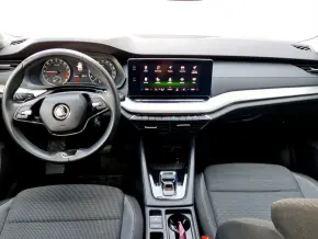 Škoda OCTAVIA COMBI AMBITION 2.0 TDI DSG thumbnail
