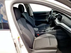 Škoda OCTAVIA COMBI AMBITION 2.0 TDI DSG thumbnail