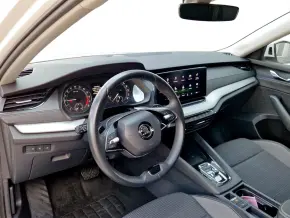 Škoda OCTAVIA COMBI AMBITION 2.0 TDI DSG thumbnail