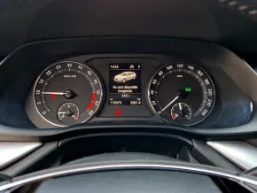Škoda OCTAVIA COMBI AMBITION 2.0 TDI DSG thumbnail
