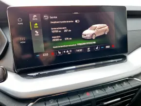 Škoda OCTAVIA COMBI AMBITION 2.0 TDI DSG thumbnail