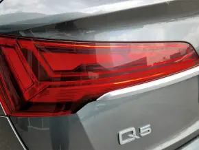 Audi Q5 SB S line 45 TFSI quattro thumbnail