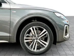 Audi Q5 SB S line 45 TFSI quattro thumbnail