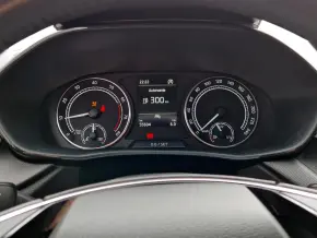 Škoda FABIA AMBITION 1.0 TSI thumbnail