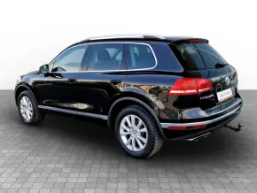 VW Touareg Mountain V6 TDI BMT thumbnail