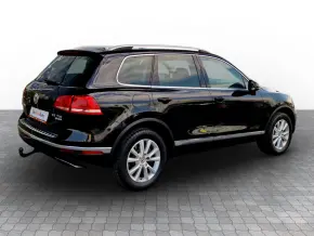VW Touareg Mountain V6 TDI BMT thumbnail