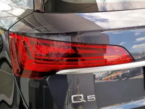 Audi Q5 Advanced 40 TDI quattro thumbnail